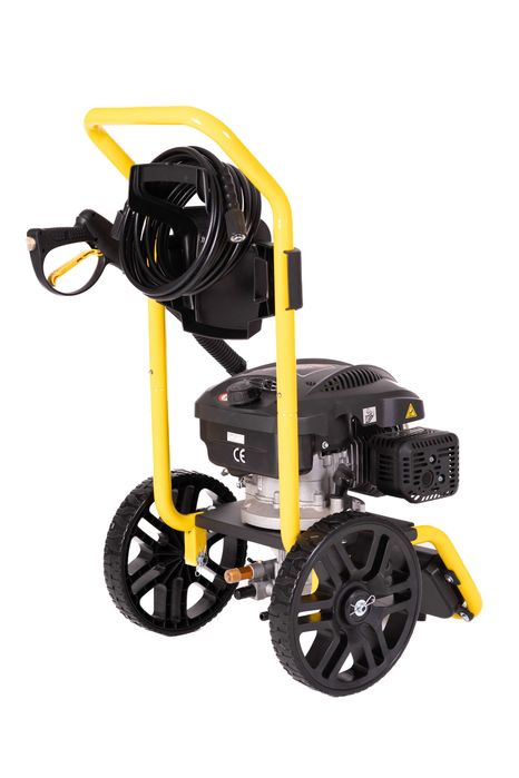 Aparat spalat presiune 220 bar 9l/min motor benzina (nu karcher)