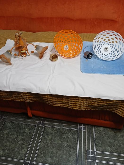 De vânzare candelabre