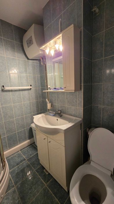 Vând apartament 2 camere mobilat complet, Port Turistic Mangalia