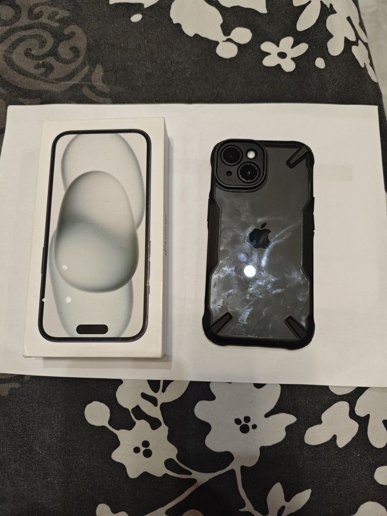 Продавам - iPhone 15 128GB
