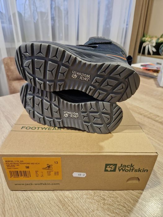 Ботуши JACK WOLFSKIN водоустойчиви,  размер 32