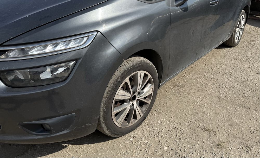 Citroen Grand C4 Picasso  1.6 d на части