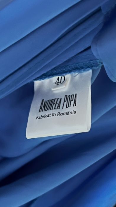 Vand Rochie eleganta