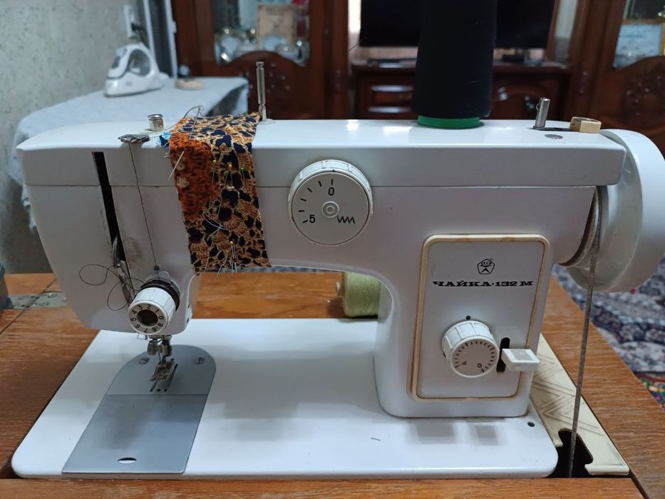 Тикув мошинка 22 сотилади янги холатда турибди