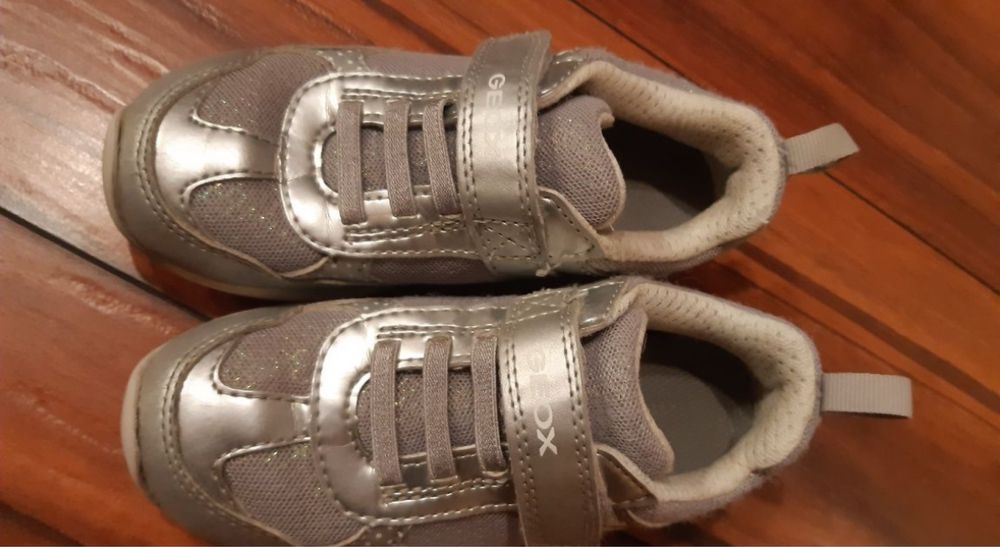 Маратонки Geox 27