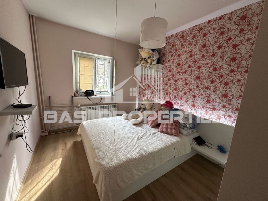 Продава се Тристаен апартамент в София, Илинден - 65 кв.м за 2616 €/кв.м - Снимка #4