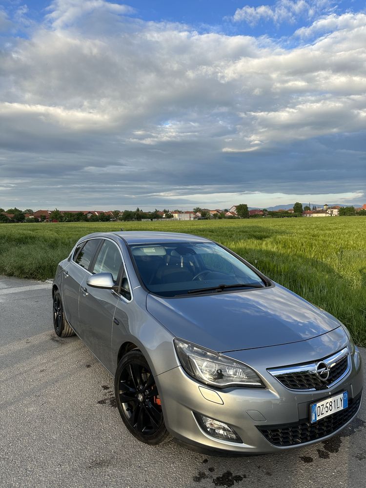 Opel Astra Cosmo!!