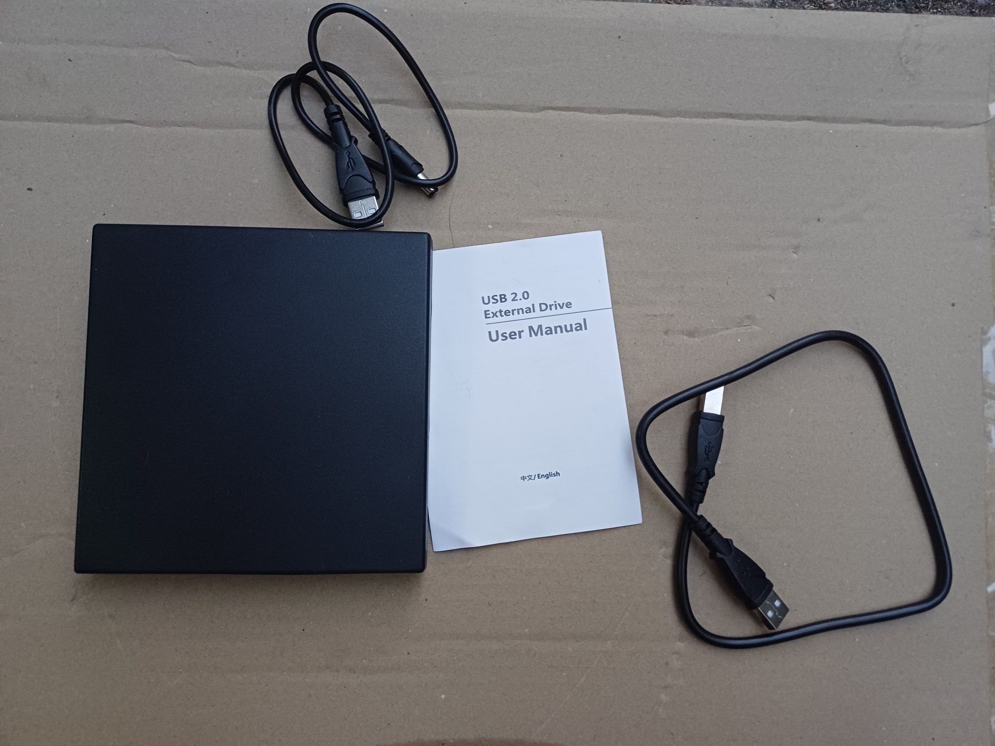 DVD writer extern. Este nou