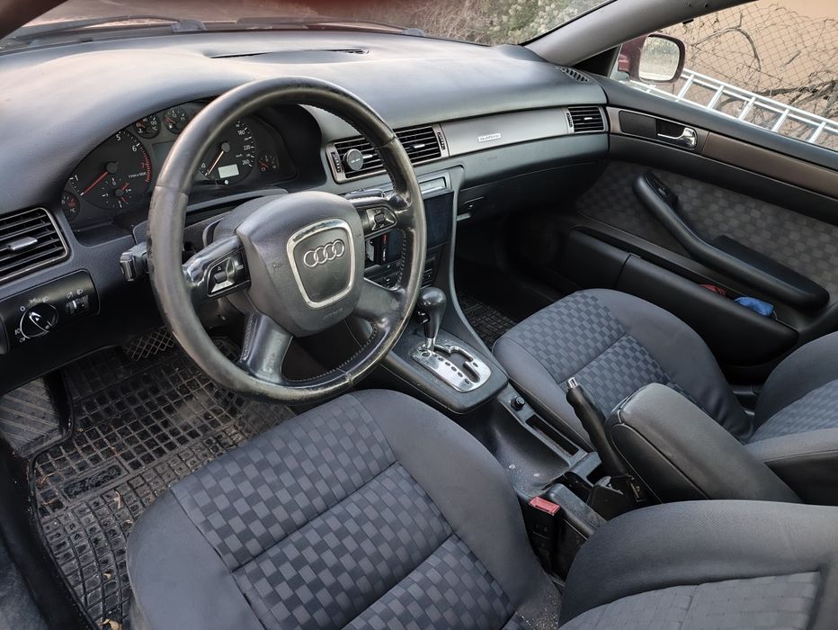 Audi a6 2.4 4x4 комби газ