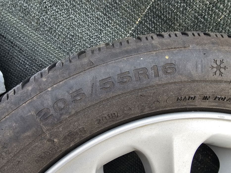 Jante Aliaj R16 Bmw 5×120 Cauciucuri iarna 205 55 R16