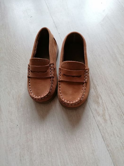 Детски кожени мокасини от велур на ZARA