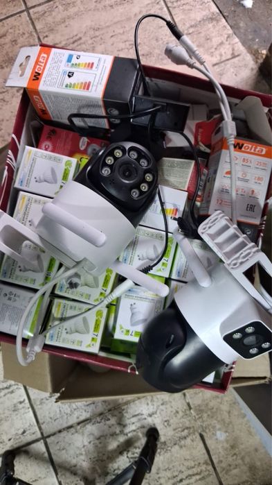 Прода камеру две штуки