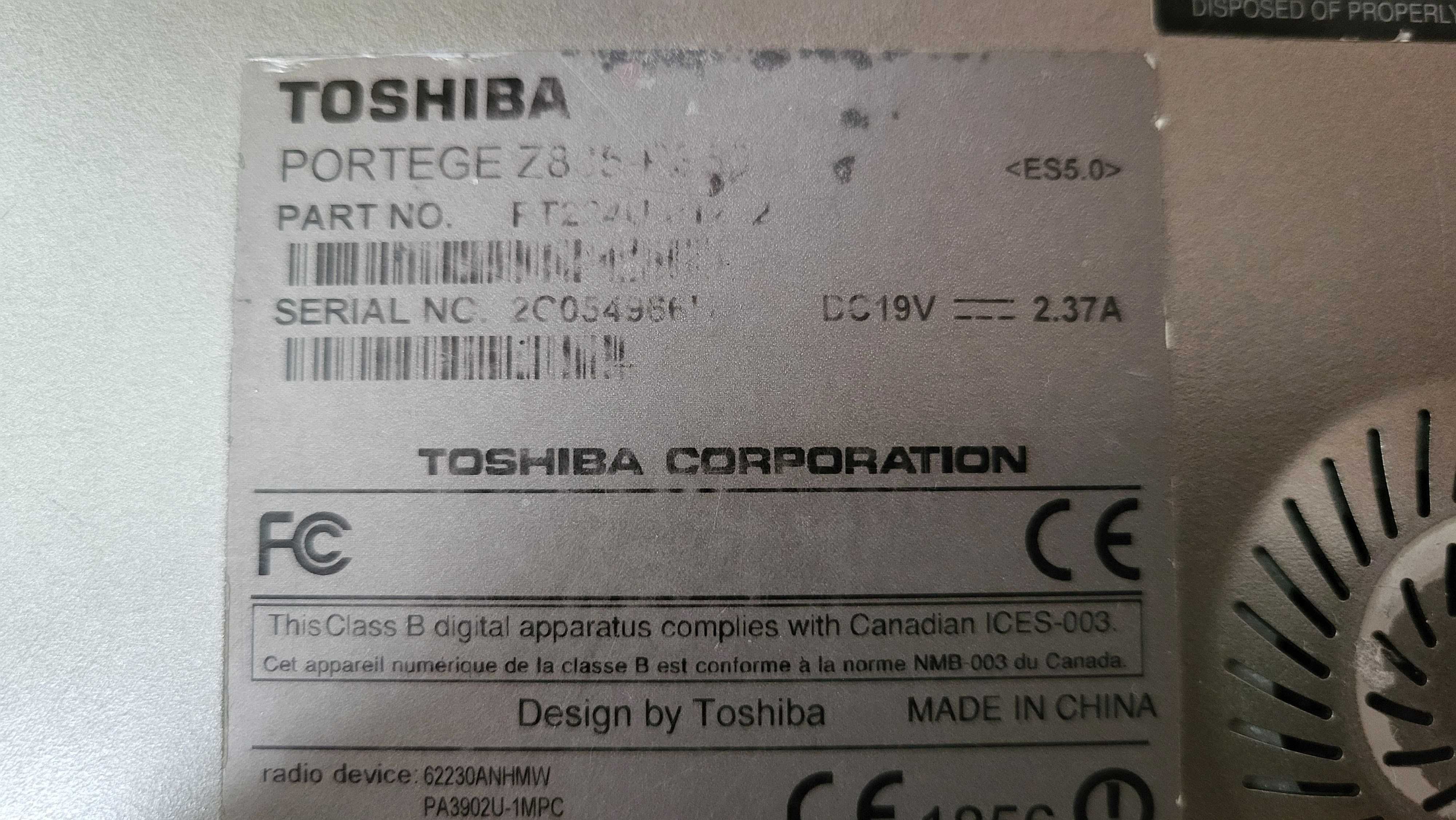 Laptop Toshiba Portege Z835 - Ultrabook (1kg)