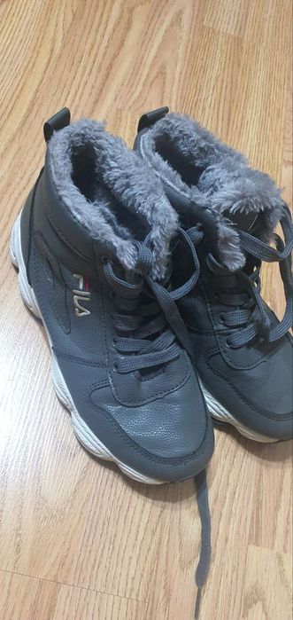 Ботинки зимние утеплённые 36