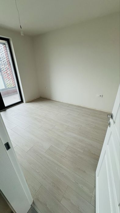 Продава се Двустаен апартамент в Варна, Виница - 52 кв.м за 2500 €/кв.м - Снимка #2