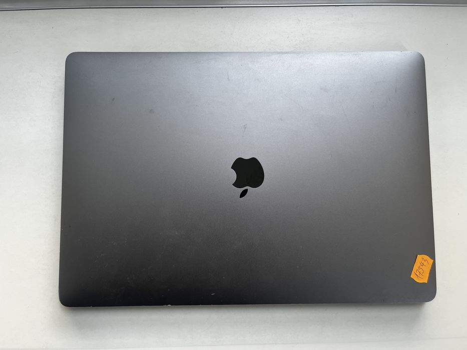 MacBook Pro 15” 500GB Produs In Stare Excelenta