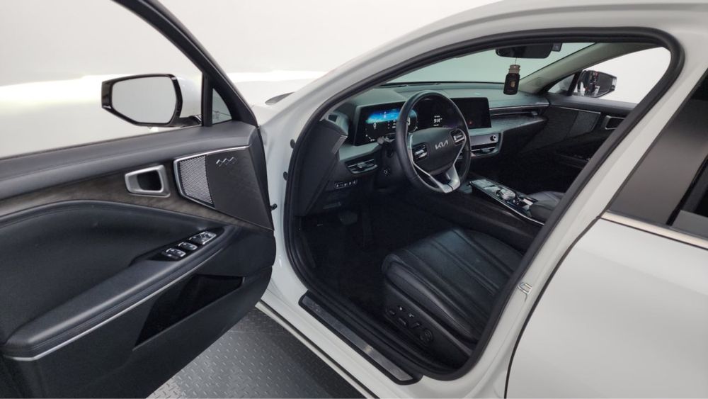 Kia k8  Noblesse Korea