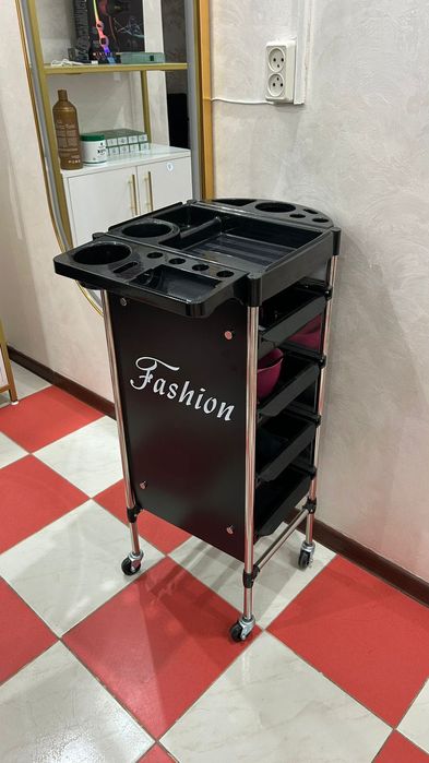 Помощник для парикмахера