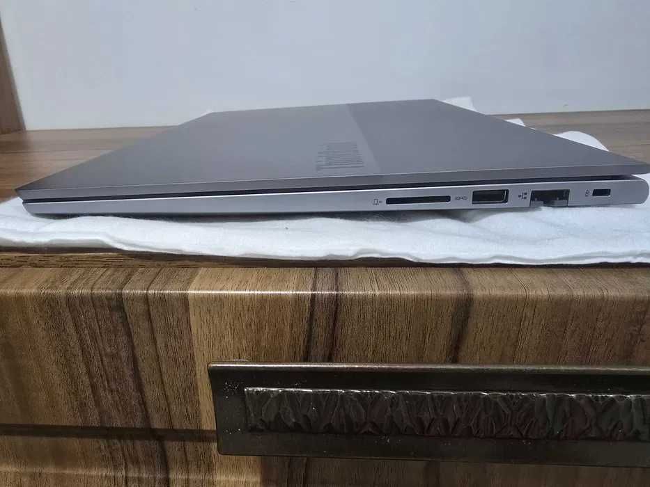 ThinkBook 16 GEN 8 | Ultra 7 255H / Arc 140T / 32GB DDR5 / 1 TB SSD