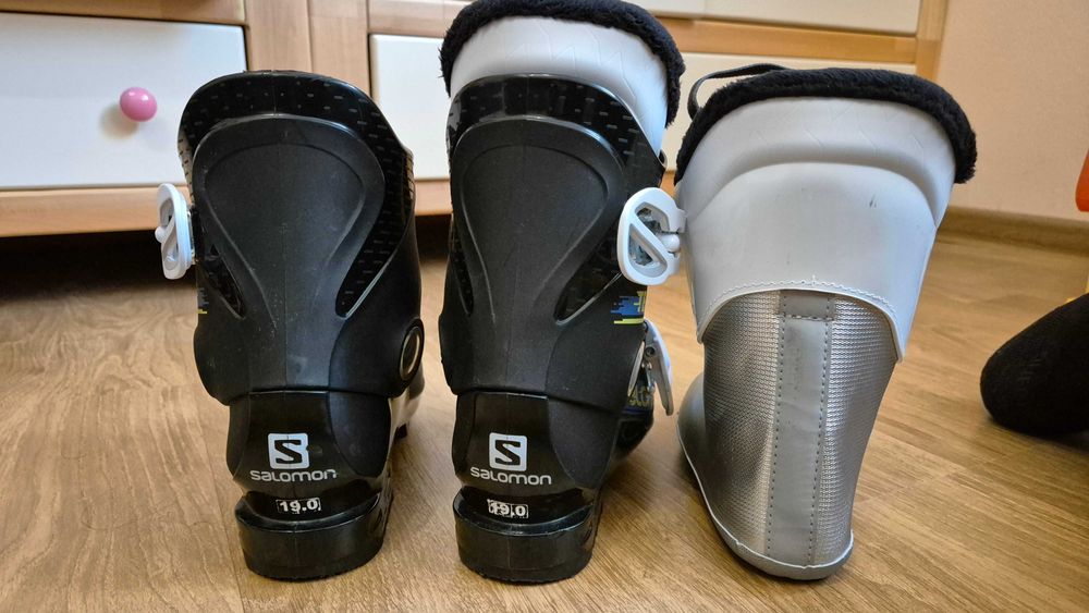 Vand clapari ski copii marime 30-31