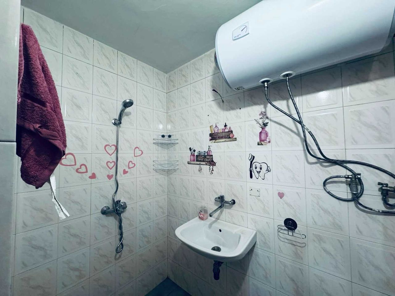 Продава се Тристаен апартамент в Плевен, 9-ти квартал - 85 кв.м за 1648 €/кв.м - Снимка #10