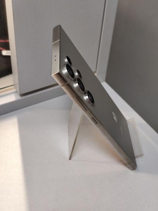 Samsung Galaxy S24 Ultra/Titanium Grey/256/12GB