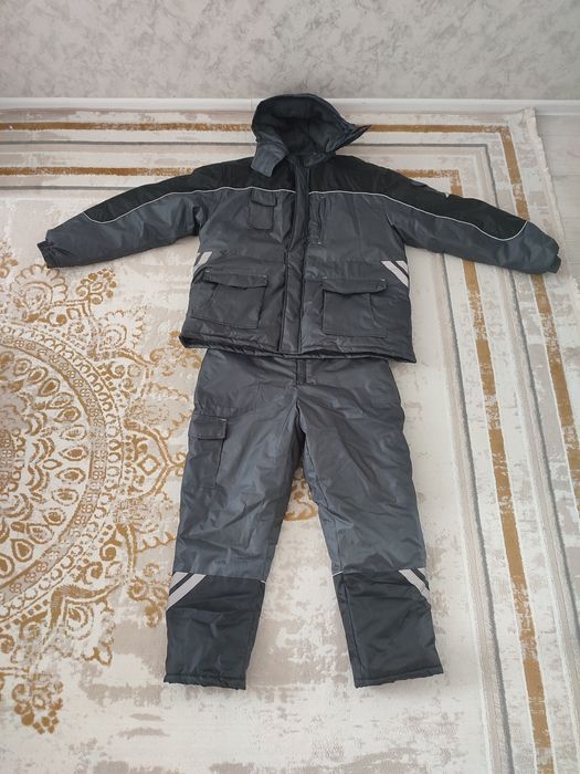 Срочно продам спец.одежду Новая р 64-66 (3XL)
