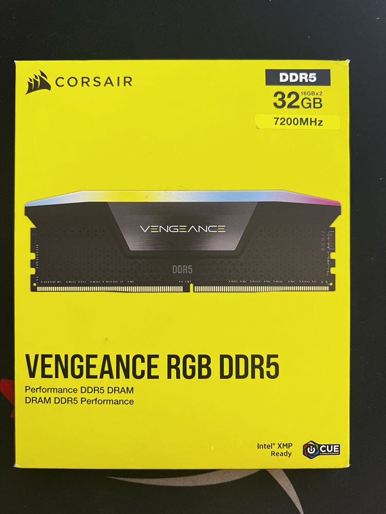 Memorie Ram Corsair DDR5 32GB 7200 mhz RGB