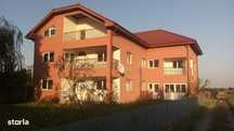 Casa 16 Camere | Adunatii-Copaceni |Curte | Cazare muncitori