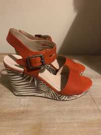 Дамски оранжеви сандали на платформа Clarks - 39 размер
