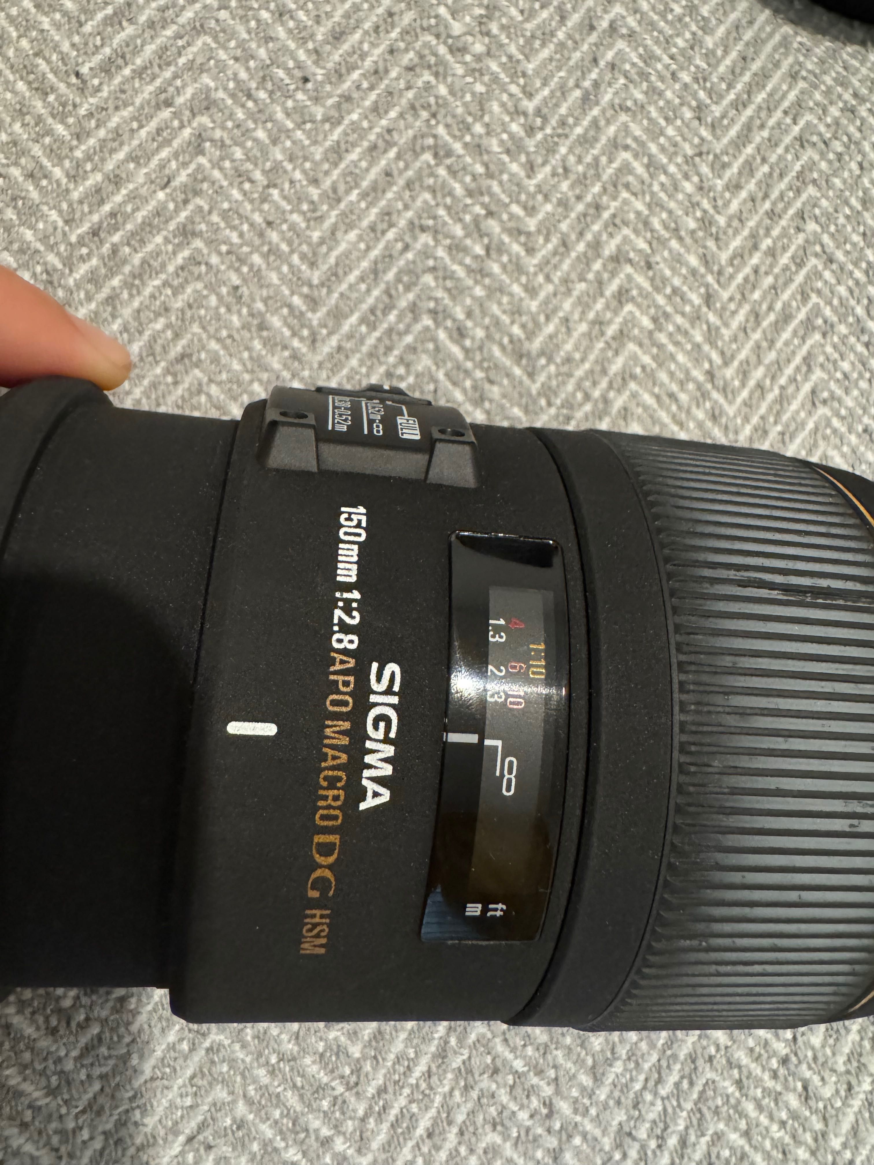 Обектив за Никон Sigma 150 mm 1:2.8 APO MACRO DG HSM