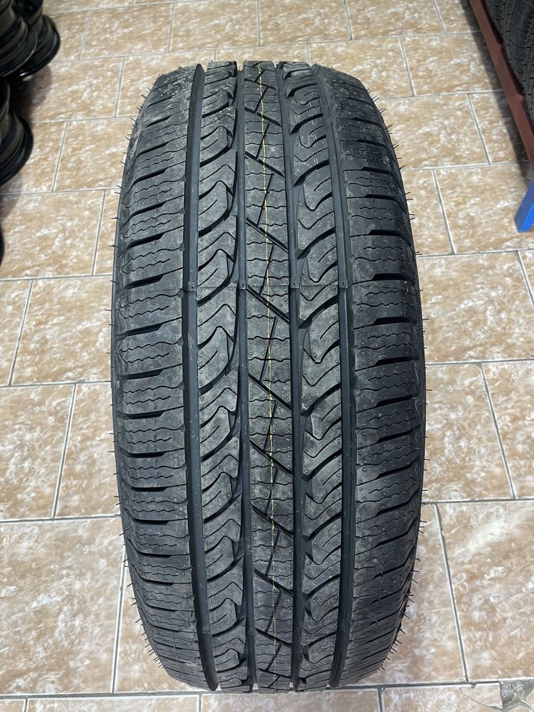 Nexen Roadian HTX  275-65-R17