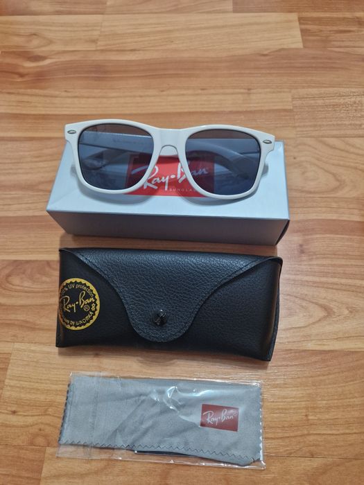 Ochelari de soare Ray Ban 2140