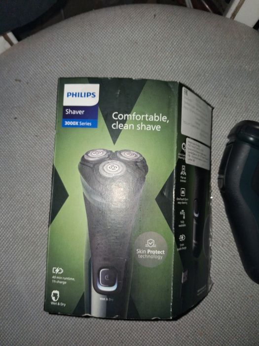 Электробритва Philips