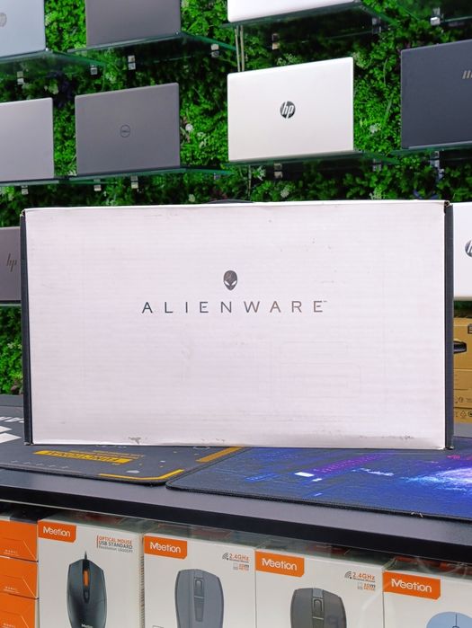 Dell Alienware 16