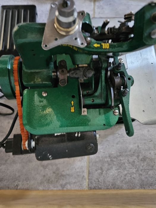 Оверлок  за 25 тыс