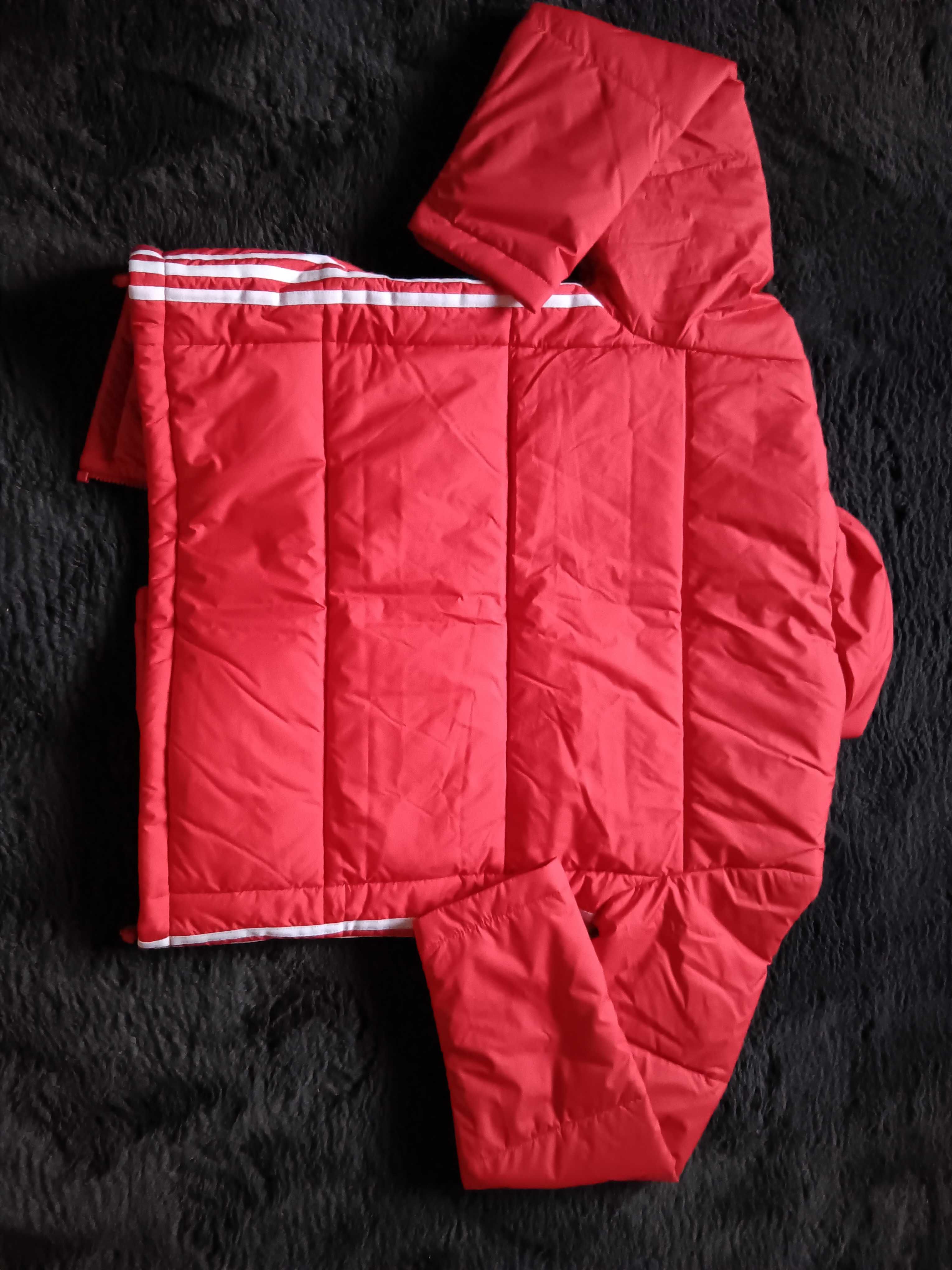 Дамско червено яке Adidas