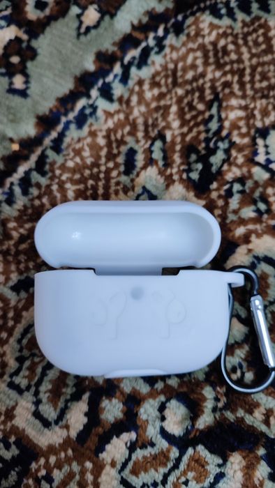 Чехол AirPods Pro