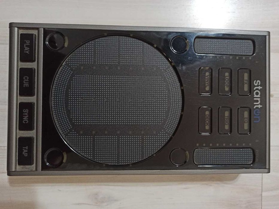 Продавам Stanton SCS.3d (DaScratch) DJ MIDI Контролер, Traktor, Serato