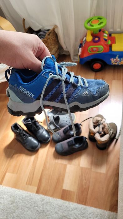 Addidas de drumetie Terrex marimea 29