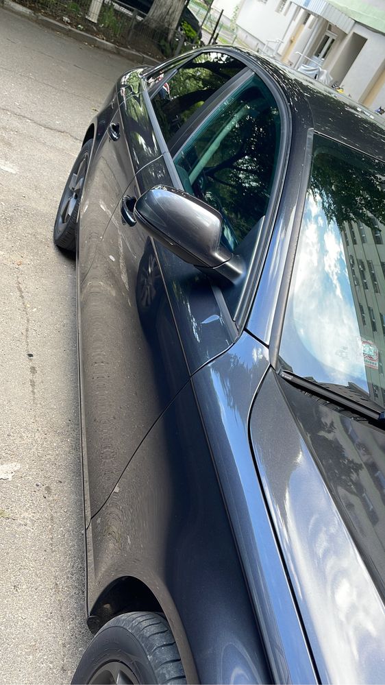 Vand Audi A4 b8 2.0TDI