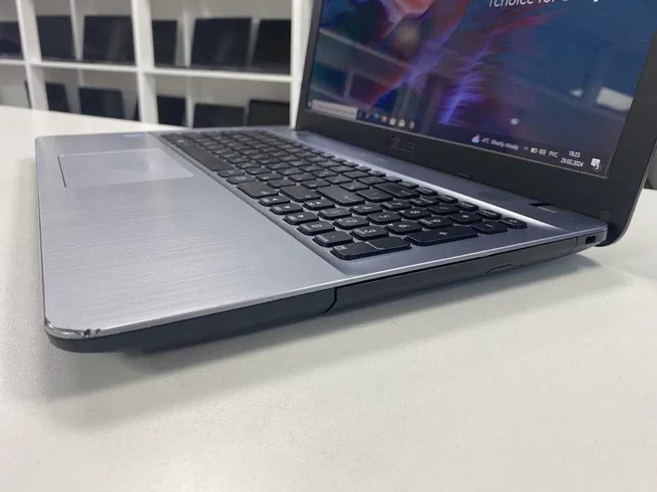 Ноутбук для офиса и домаAsus - Core i3-7100U/4ГБ/128ГБ