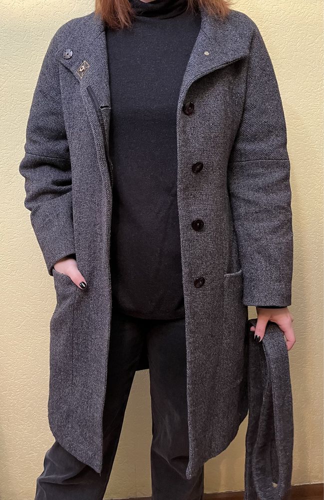 Женское димесезонное пальто