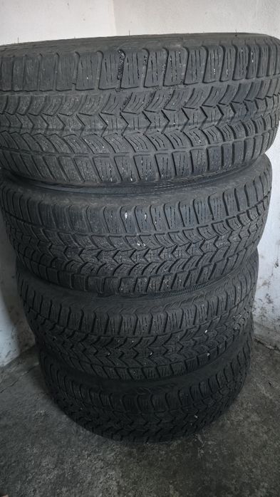 Vând 4 anvelope de iarnă Debica Frigo 2,  DOT 2022