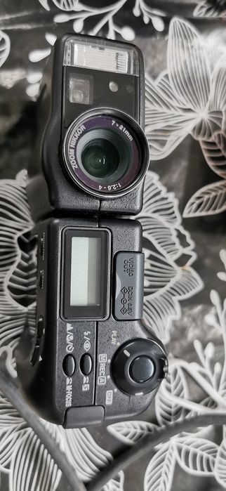 Camera nikon cool pix 950/polaroid/panasonic