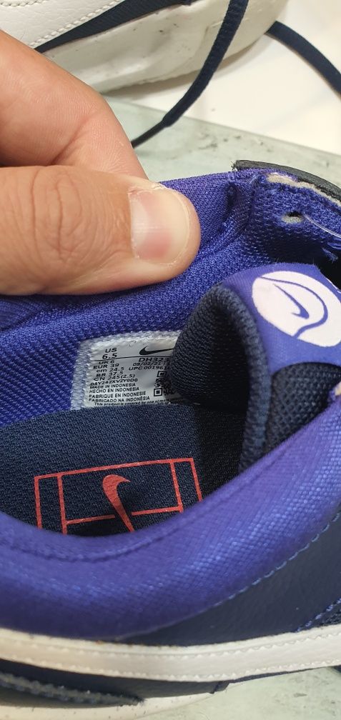 Nike Zoom Court mărimea 38.5 și 39