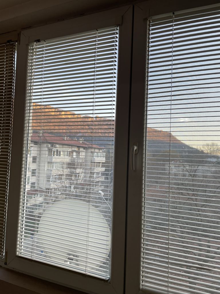 Продава се Тристаен апартамент в Провадия - 70 кв.м за 1129 €/кв.м - Снимка #4