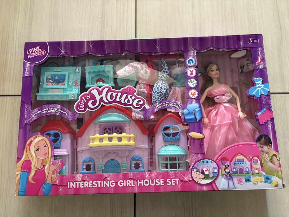 Set casa papusa + haine nou sigilat
