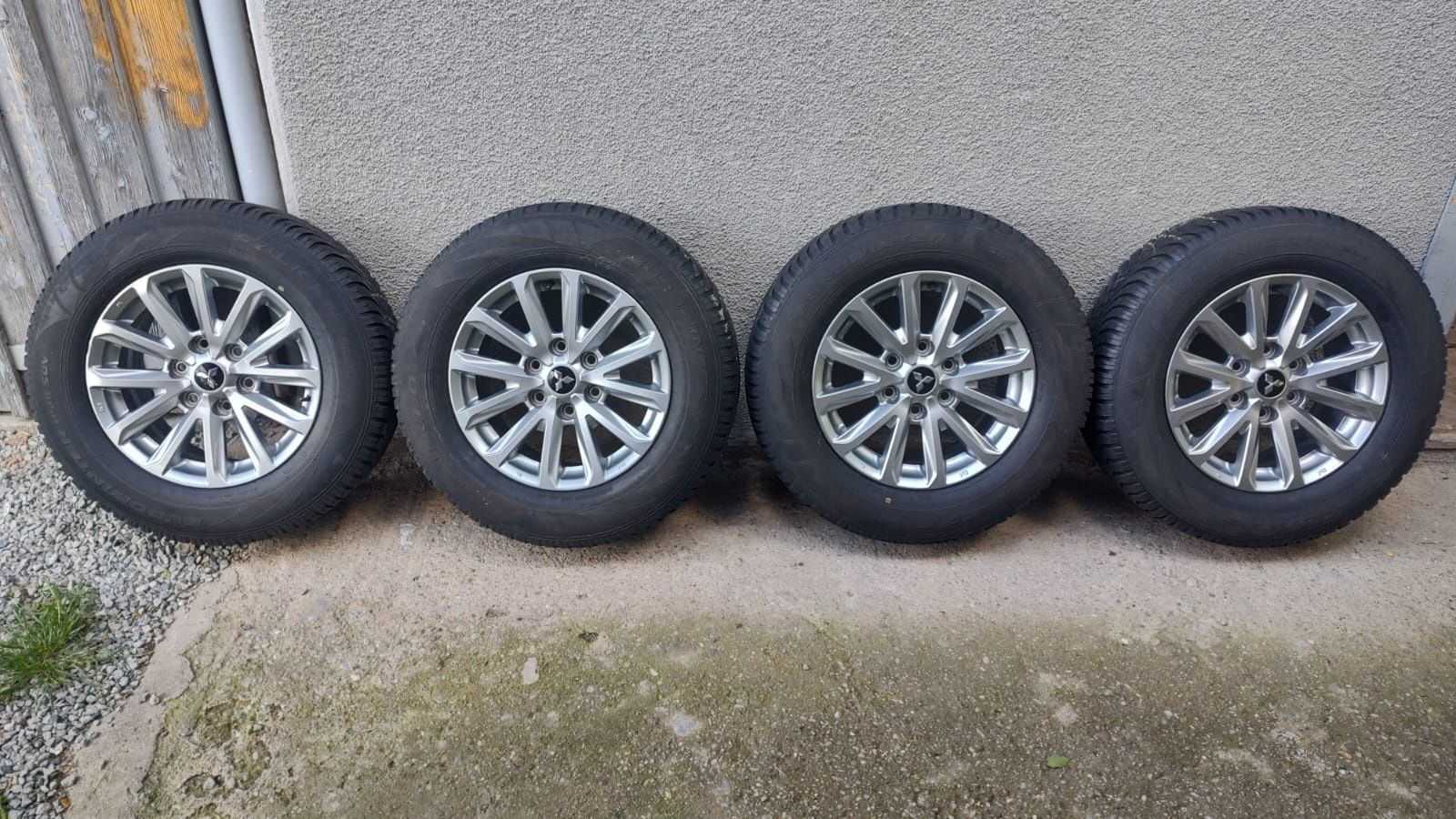 Jantele originale Mitsubishi L200 cu anvelope noi245/70/17