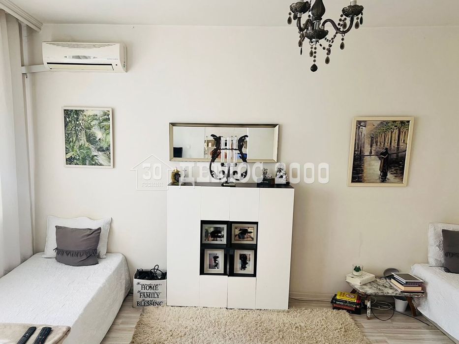 Продава се Тристаен апартамент в Варна, Базар Левски - 62 кв.м за 2775 €/кв.м - Снимка #4